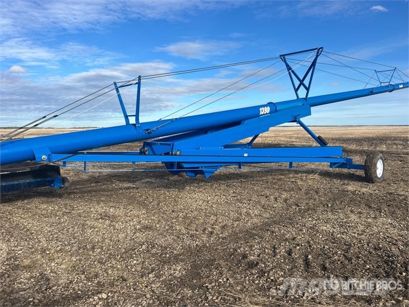 Brandt 1390 13 in x 90 ft Swing Grain Auger Transportna oprema