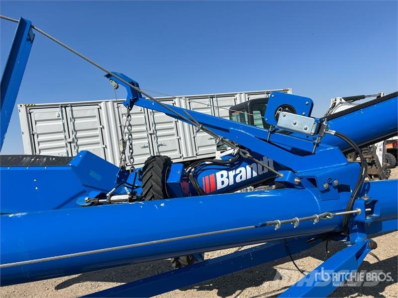 Brandt 1390 13 in x 90 ft Telescopic Swing Grain Auger Material de transporte