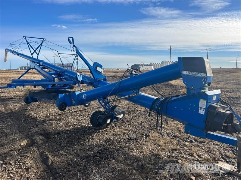 Brandt 1390 13 in x 90 ft Swing Grain Auger Transportna oprema