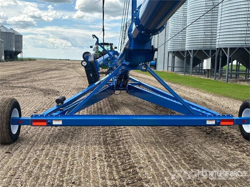 Brandt 1390 HP 13 in x 90 ft Swing Grain Auger Material de transporte