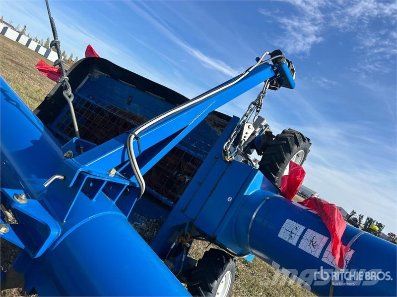 Brandt 1390 HP 13 in x 90 ft Swing Grain Auger Transportna oprema