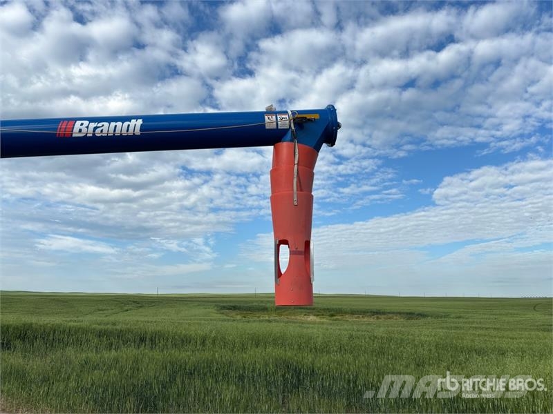 Brandt 1390-HP+ 13 in x 90 ft Swing Grain Auger Material de transporte