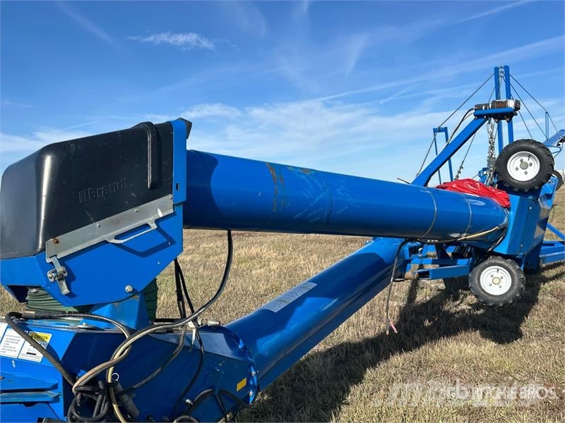 Brandt 1390 HP 13 in x 90 ft Swing Grain Auger Transportna oprema