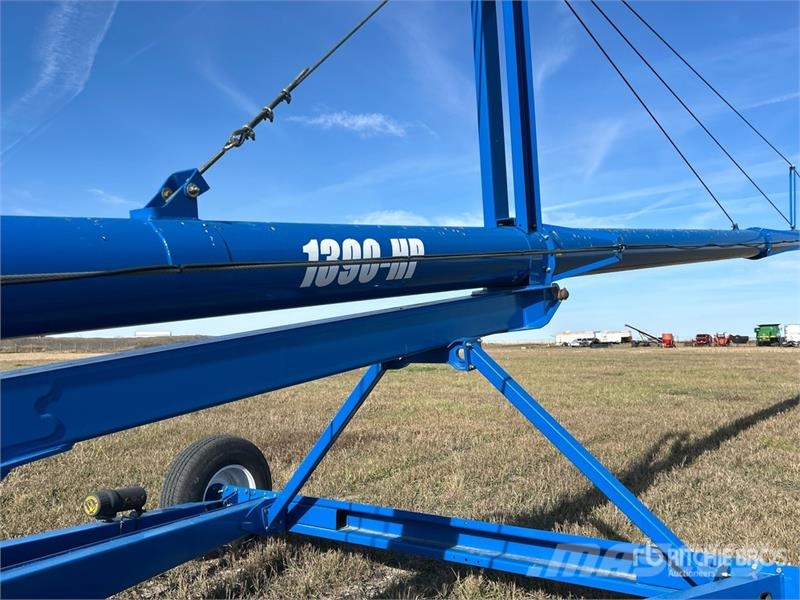 Brandt 1390 HP 13 in x 90 ft Swing Grain Auger Transportna oprema