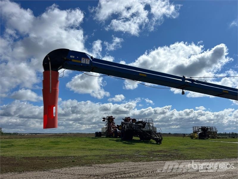 Brandt 15100A 15 in x 100 ft Swing Grain Conveyor Transportbånd