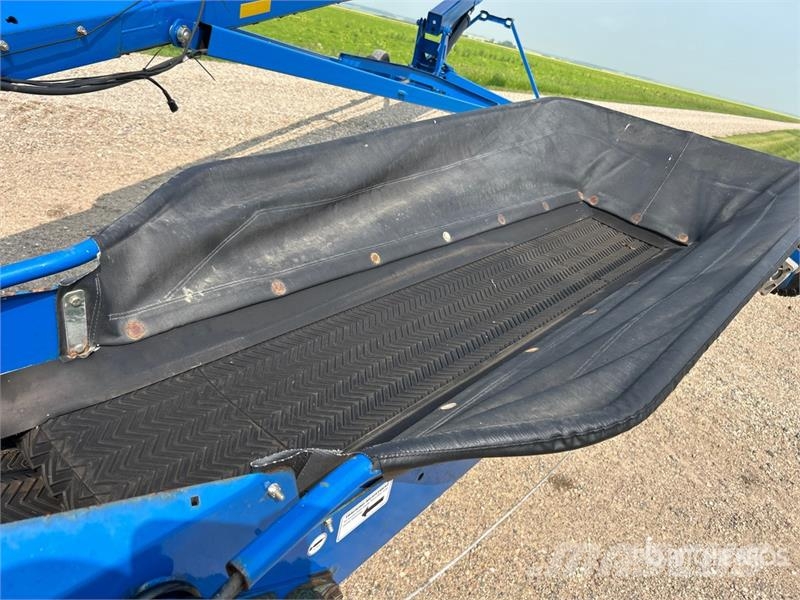 Brandt 15100A 15 in x 100 ft Swing Grain Conveyor Transportna oprema