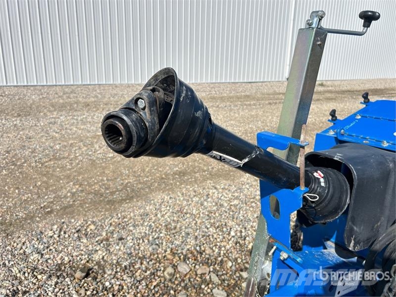 Brandt 15100A 15 in x 100 ft Swing Grain Conveyor Transportbånd
