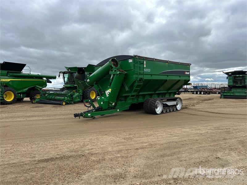 Brandt 1522 DXR Grain Cart Прицепы перегрузчики зерна