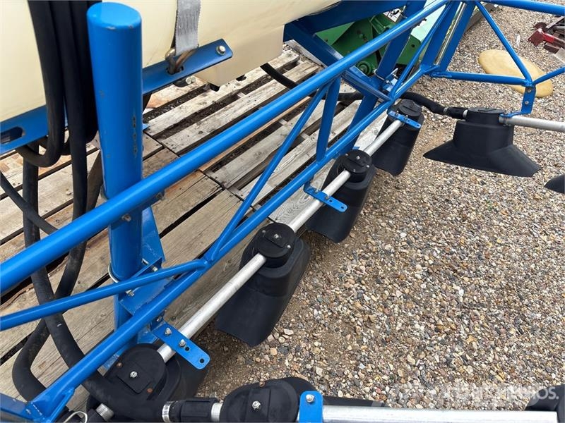 Brandt 18 ft 3-Point Hitch Sprayer Tažené postřikovače