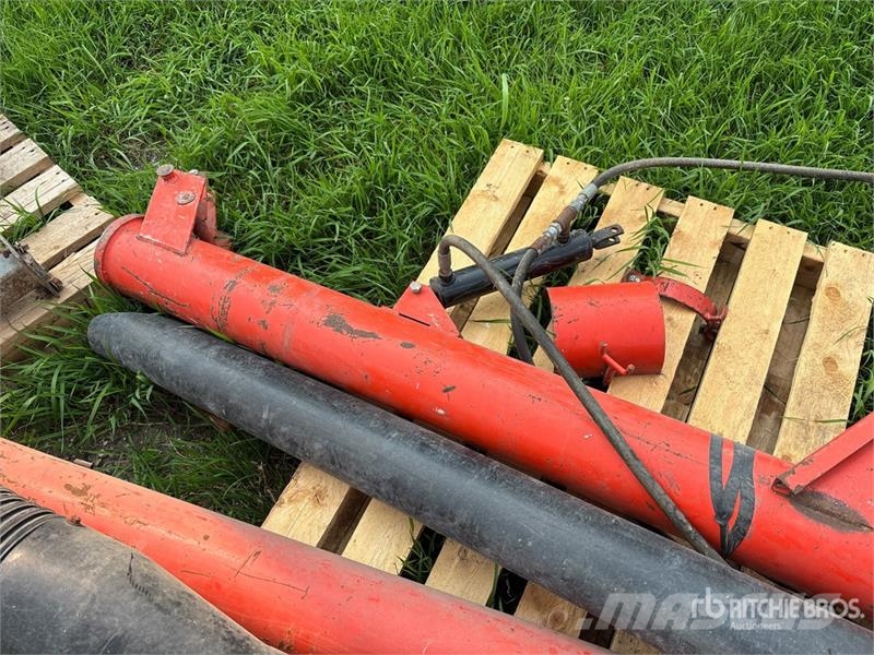 Brandt 18 ft Unload Grain Auger 农作物机械加工存储设备 - 其他