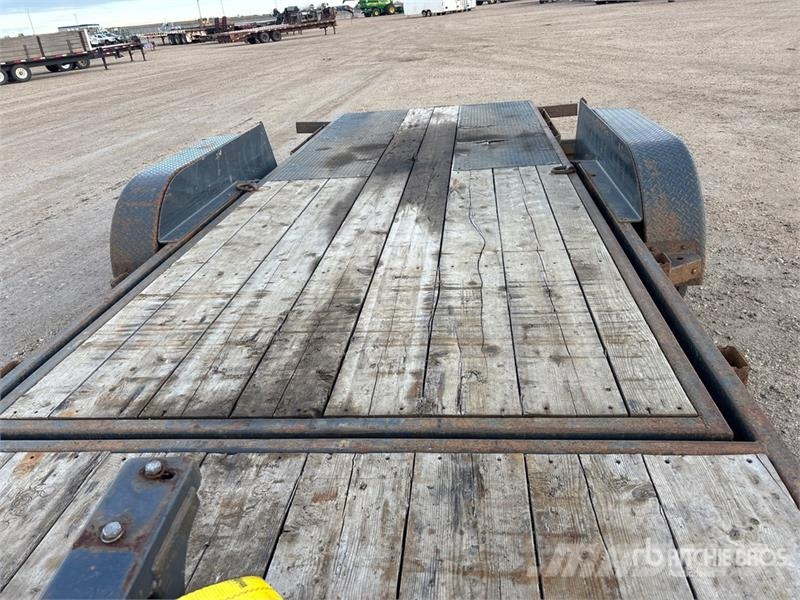 Brandt 22 ft T/A Tilt Deck Trailer 平板拖车