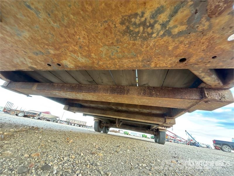 Brandt 22 ft T/A Tilt Deck Trailer 平板拖车