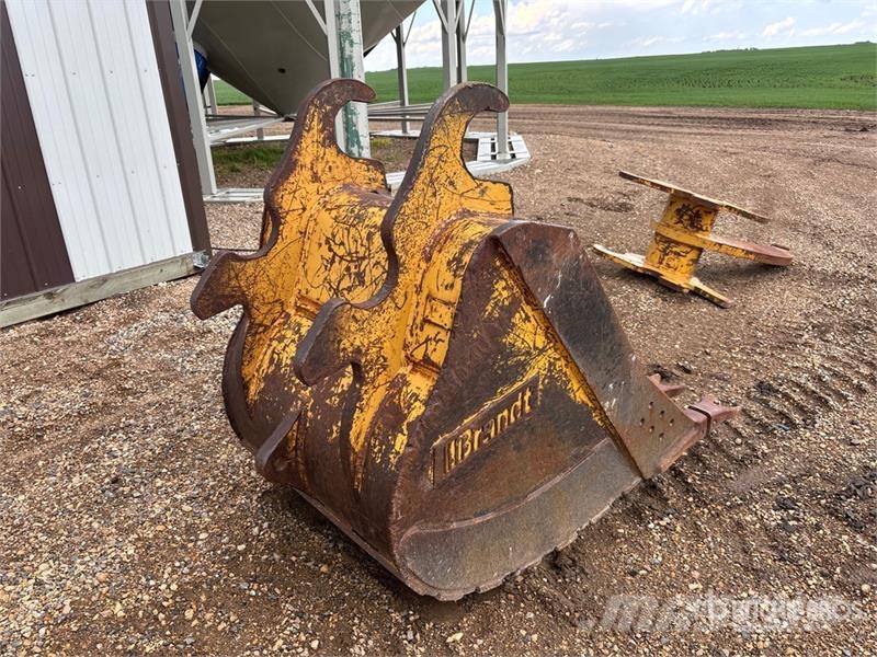 Brandt 40 in Digging Excavator Bucket - Fits John Deere 2 Κουβάδες