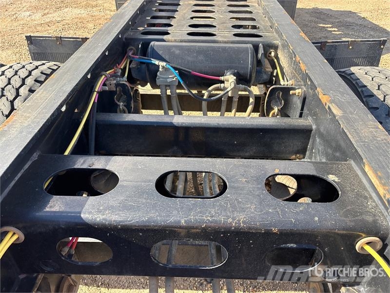 Brandt 40 ton T/A Heavy-Haul Jeep Andre hengere