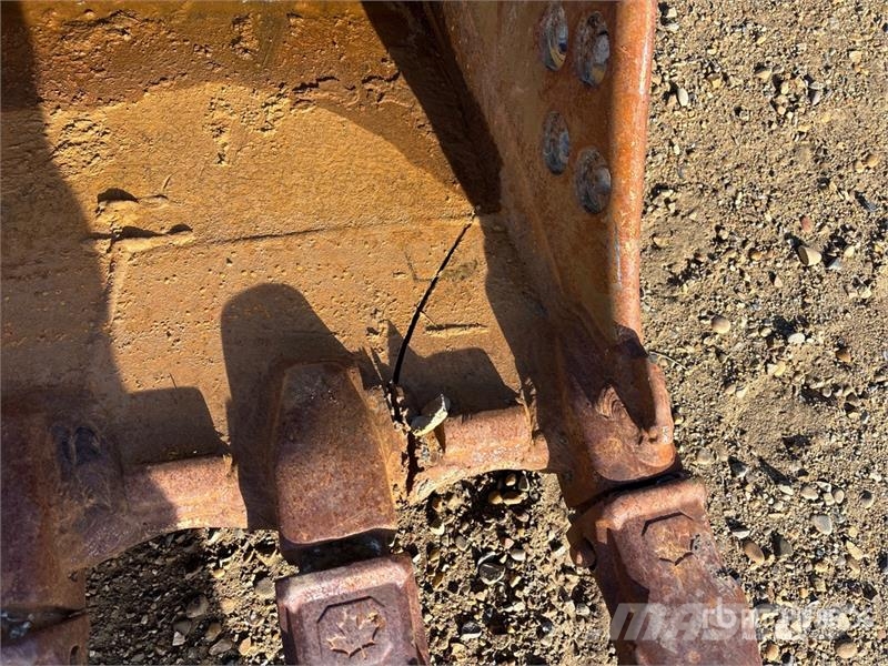Brandt 42 in Q/C Digging Excavator Bucket دلاء