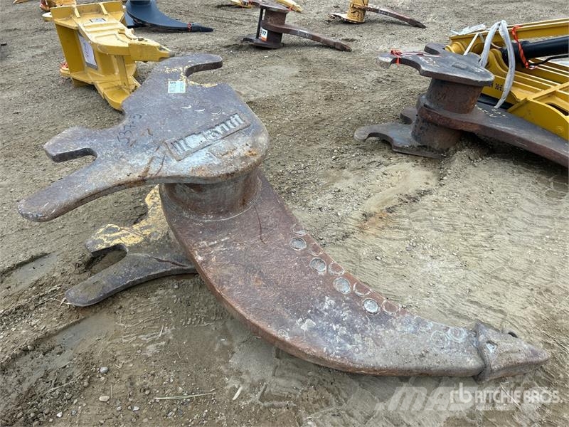 Brandt 48 in Excavator Ripper - Fits 350 خداشات