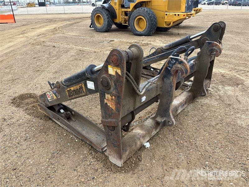 Brandt 50 in Q/C Wheel Loader Grapple - Fits Doosan DL250 Gripere