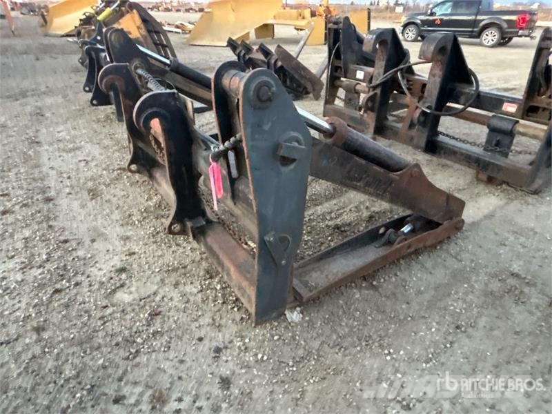 Brandt 54 in Wheel Loader Grapple - Fits JD544K/624K Grapples