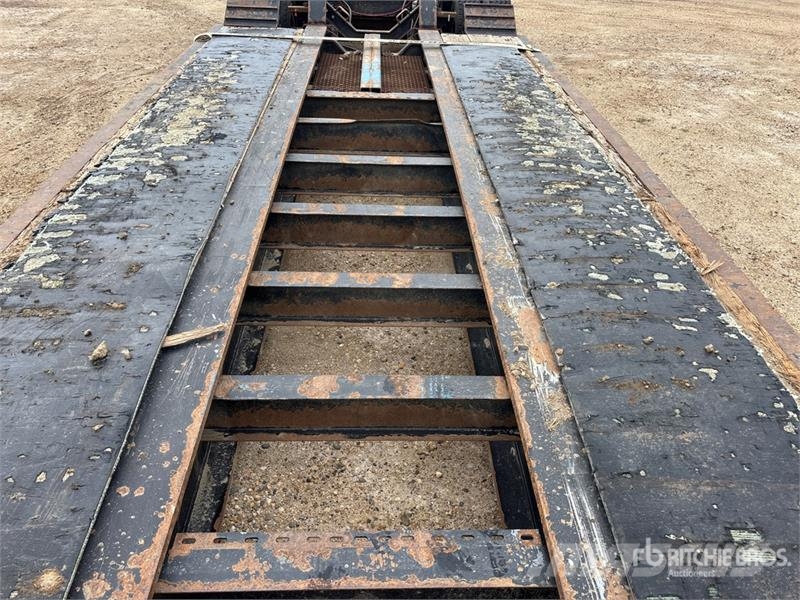 Brandt 65 ton Tri/A Removable Gooseneck Lowboy Trailer لوادر منخفضة