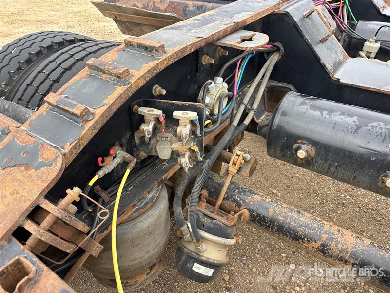 Brandt 65 ton Tri/A Removable Gooseneck Lowboy Trailer لوادر منخفضة