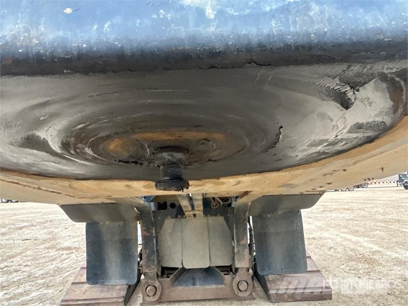 Brandt 65 ton Tri/A Removable Gooseneck Lowboy Trailer لوادر منخفضة