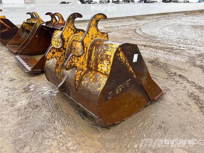 Brandt 66 in Q/C Cleanup Excavator Bucket - Fits John Dee دلاء