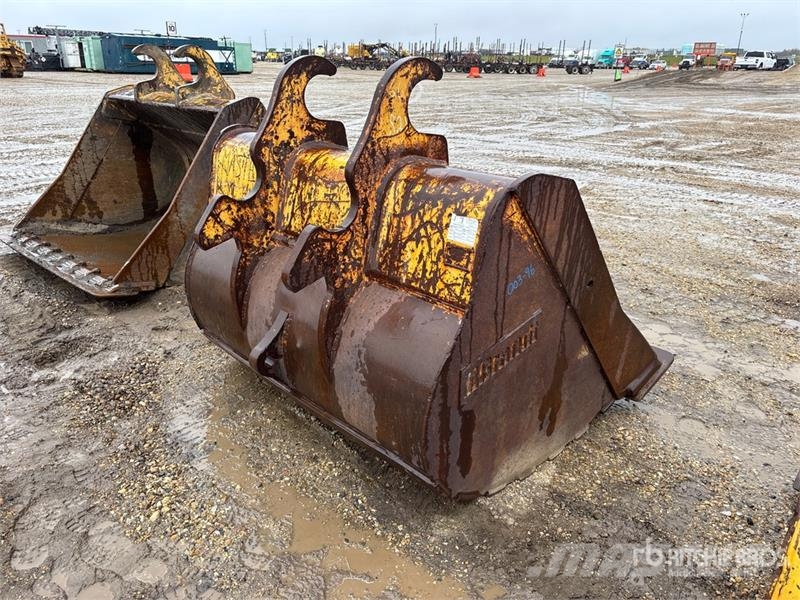 Brandt 66 in Q/C Cleanup Excavator Bucket - Fits John Dee دلاء