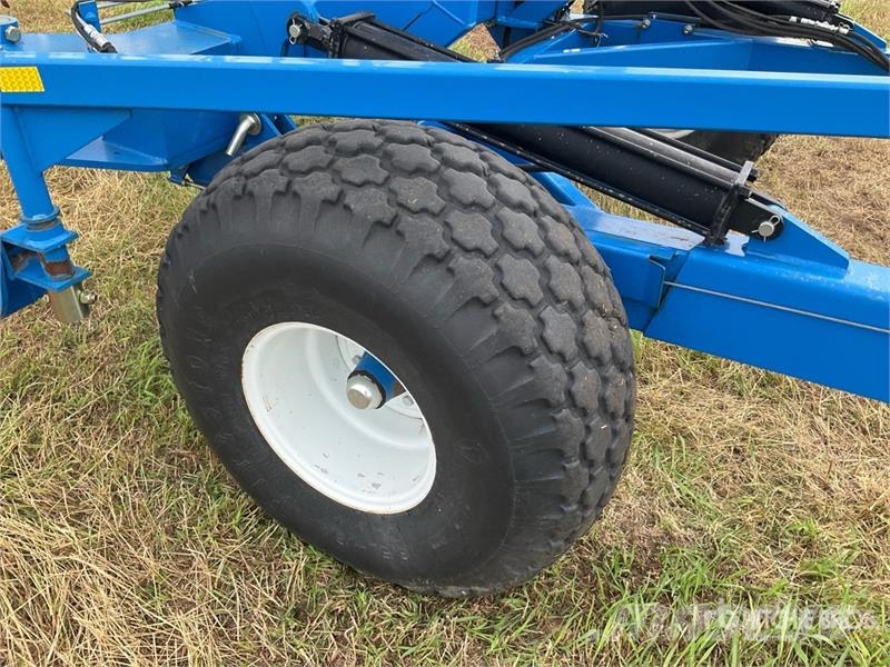Brandt 7000 70 ft Heavy Harrow 하로우