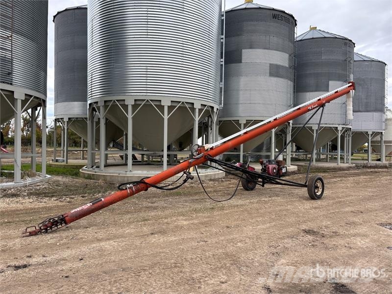 Brandt 740 معدات نقل