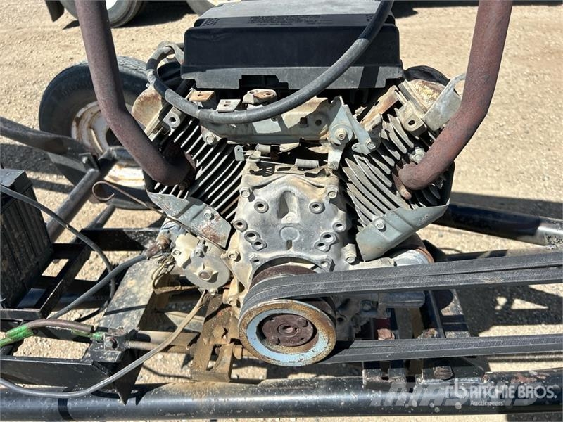 Brandt 745 7 in x 45 ft Grain Auger معدات نقل