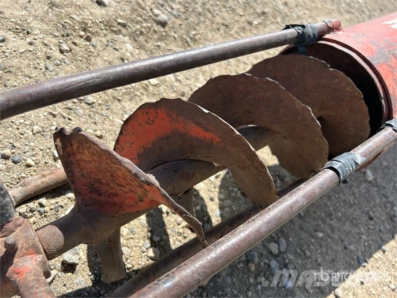 Brandt 745 7 in x 45 ft Grain Auger معدات نقل