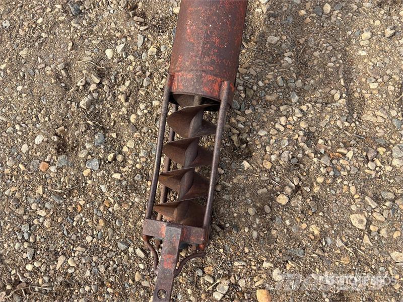 Brandt 751 7 in x 51 ft Grain Auger Транспортне обладнання