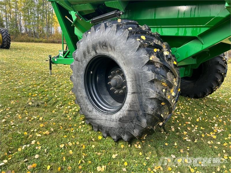Brandt 820XR Getreideanhänger