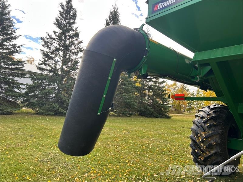 Brandt 820XR Getreideanhänger