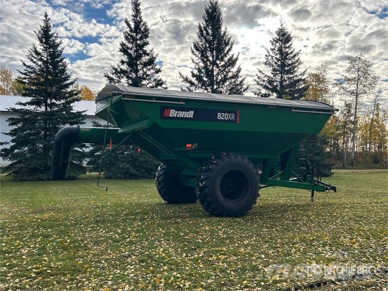 Brandt 820XR Getreideanhänger
