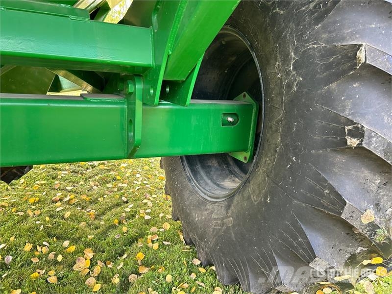Brandt 820XR Getreideanhänger