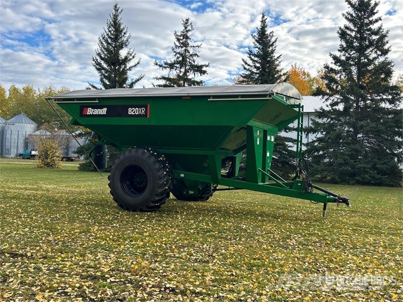 Brandt 820XR Getreideanhänger