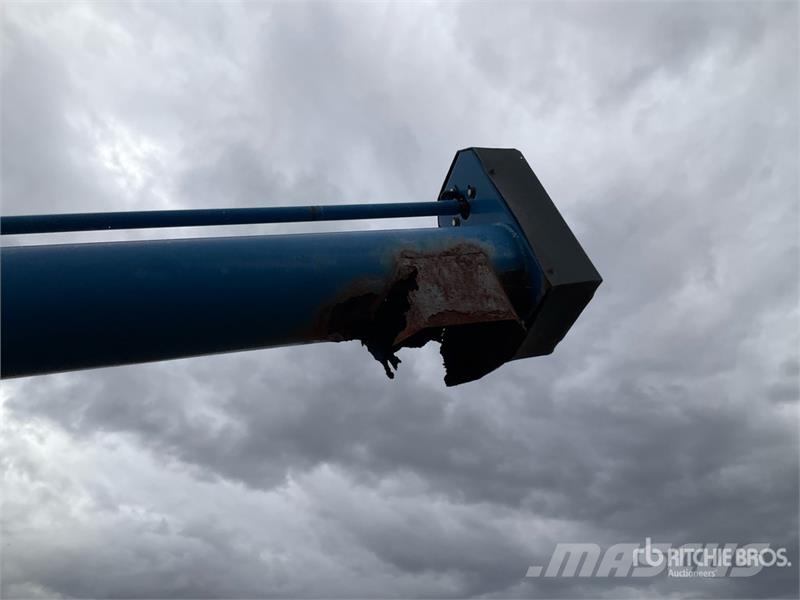 Brandt 835 8 in x 35 ft Grain Auger Conveying equipment
