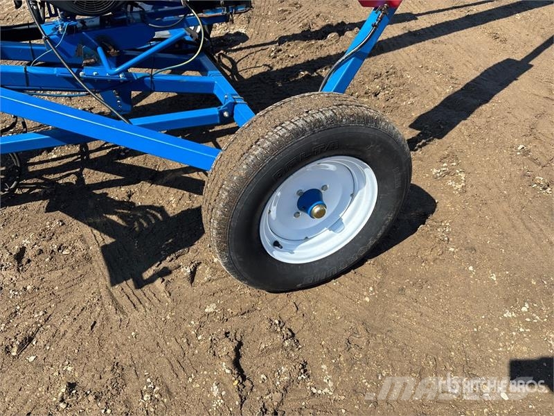 Brandt 837 Super Charged 8 in x 37 ft Grain Auger Konveieriseadmed