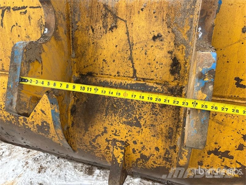 Brandt 84 in Q/C Cleanup Excavator Bucket - Fits John Dee Ковши