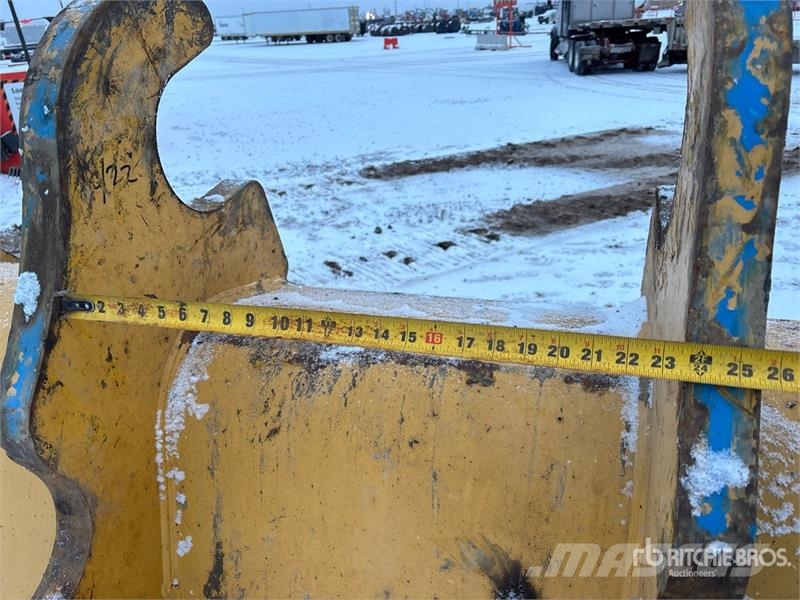 Brandt 84 in Q/C Cleanup Excavator Bucket - Fits John Dee Buckets