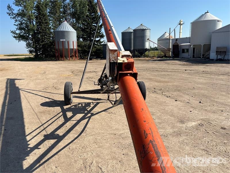 Brandt 840 8 in x 40 ft Grain Auger Material de transporte