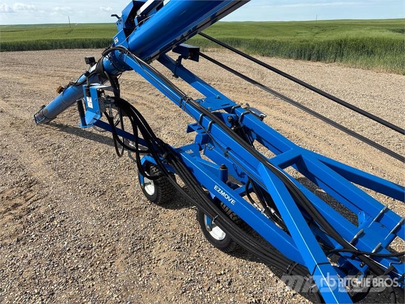 Brandt 840 8 in x 40 ft Grain Auger Material de transporte