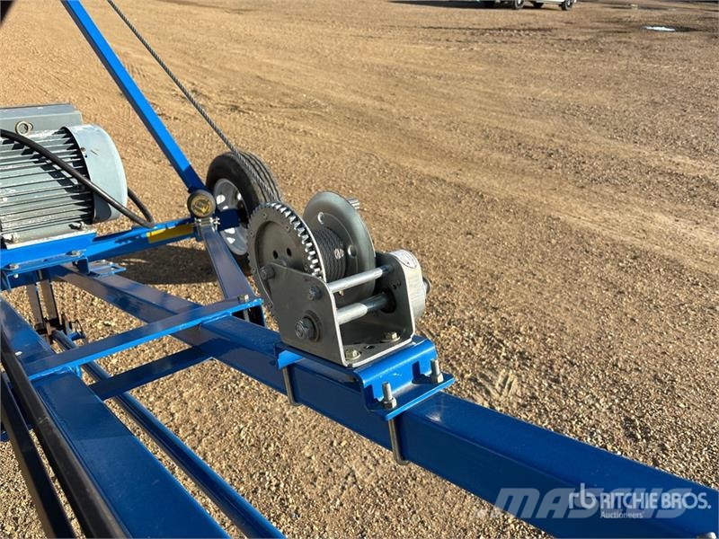 Brandt 842A 8 in x 42 ft Grain Auger Transportbånd