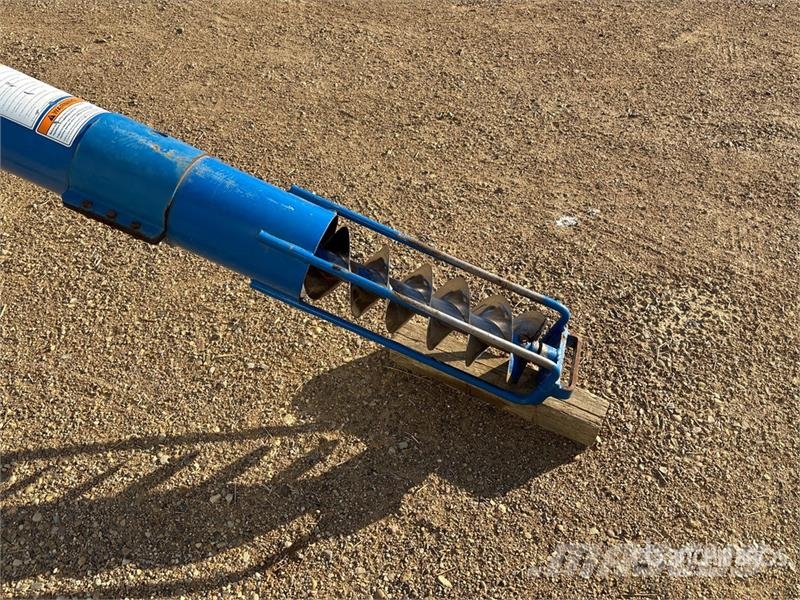 Brandt 842A 8 in x 42 ft Grain Auger Transportbånd