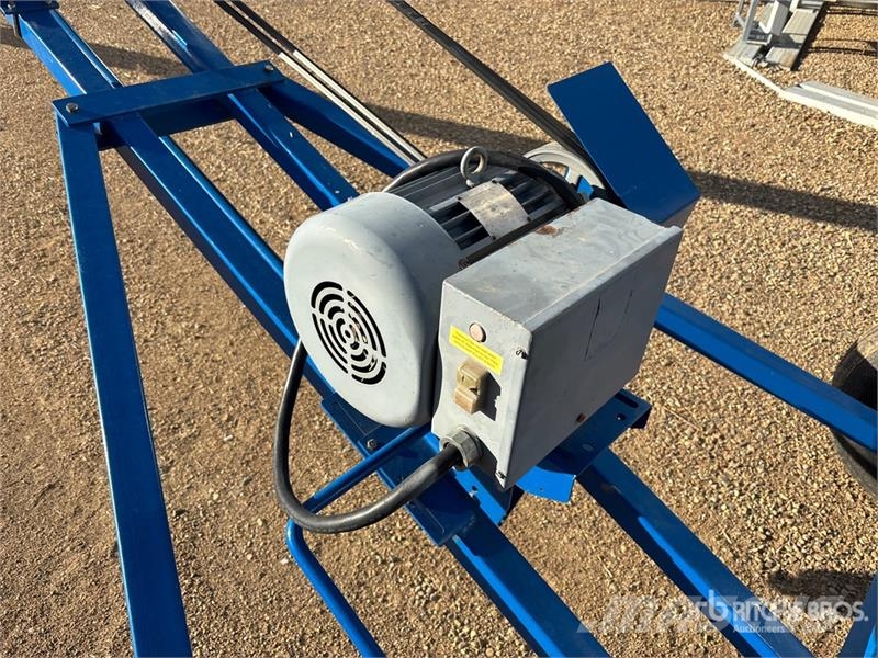 Brandt 842A 8 in x 42 ft Grain Auger Transportbånd
