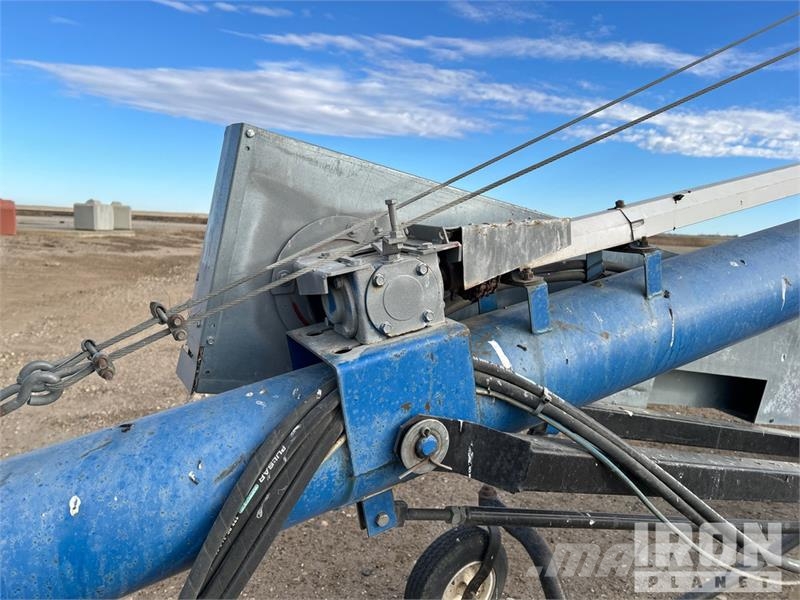 Brandt 852 8 in x 52 ft Grain Auger Attrezzature di trasporto