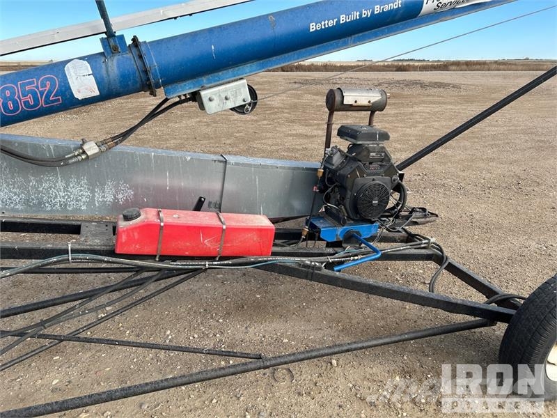 Brandt 852 8 in x 52 ft Grain Auger Attrezzature di trasporto