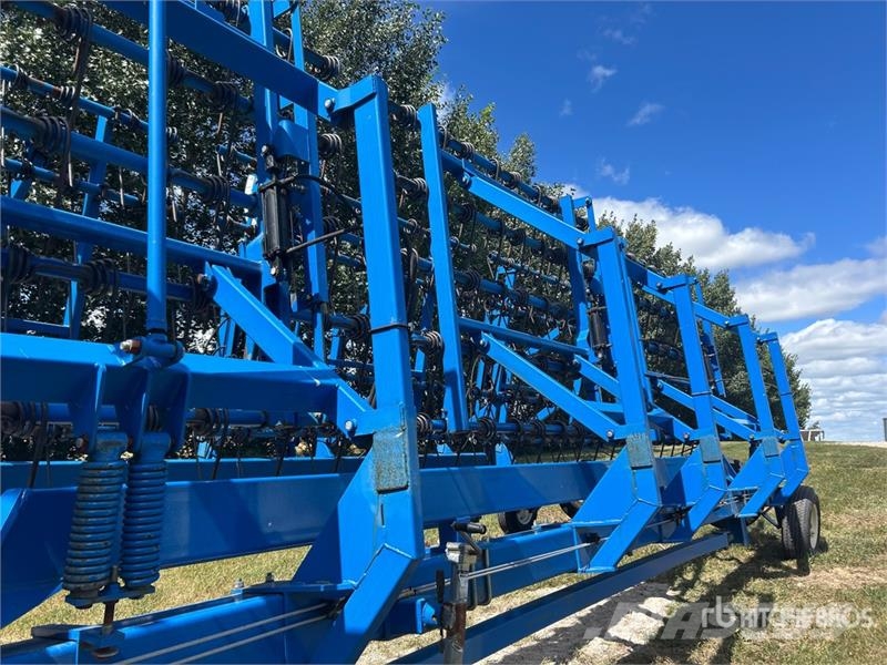Brandt Commander 7000 70 ft Heavy Harrow Harver