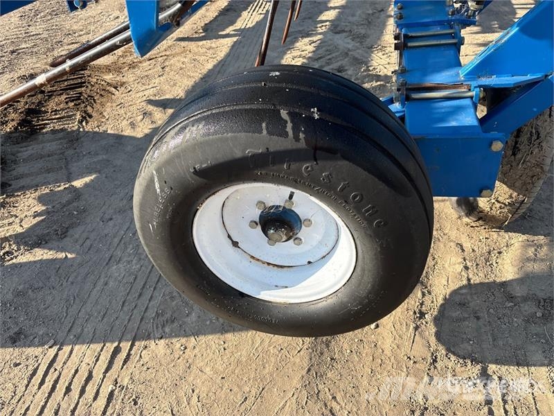 Brandt Contour Commander 8800 80 ft Heavy Harrow 钉齿耙